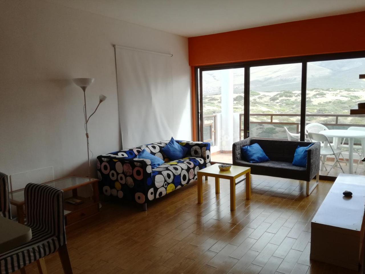 Surfhouse Hostel Famara Teguise  Eksteriør billede